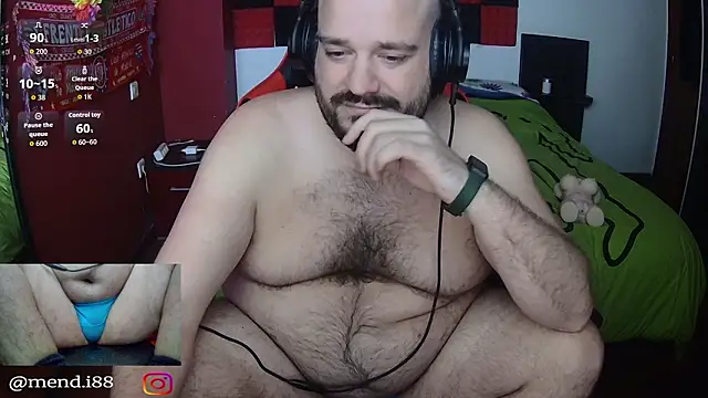 menditeta1 online show from March 12, 10:28 pm