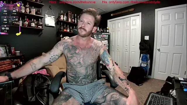 chillinthemosttt online show from September 19, 1:39 am