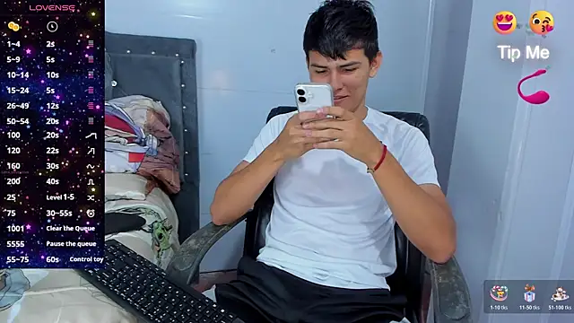 Jacobb Lee online show from January 17, 9:16 pm