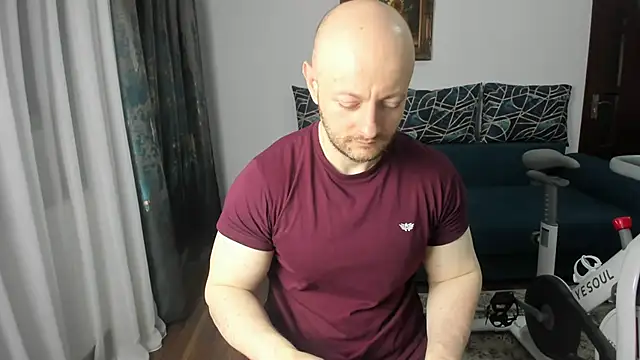 xxxWildxThoughtsxxx online show from February 12, 10:37 pm