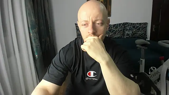 xxxWildxThoughtsxxx online show from February 1, 11:06 pm