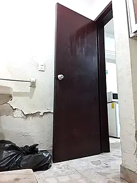 josehot151515 online show from December 3, 12:49 pm