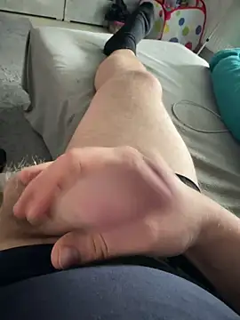 Snapshot of Sebastian24589 chatting on January 30, 8:54 am Sebastian24589 online show from January 30, 8:54 am