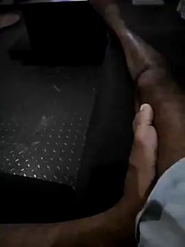 Heman100492 online show from February 11, 3:51 pm