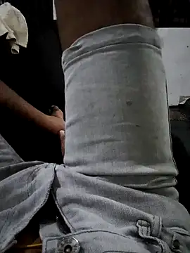 Heman100492 online show from February 1, 5:47 pm