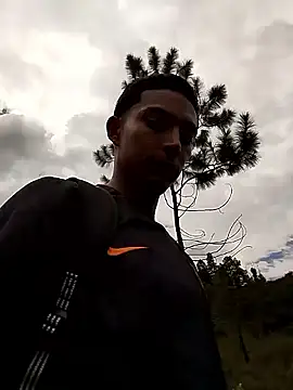 Demiansteven2 online show from April 17, 6:43 pm