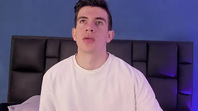 MikaelSlow online show from November 5, 5:09 am