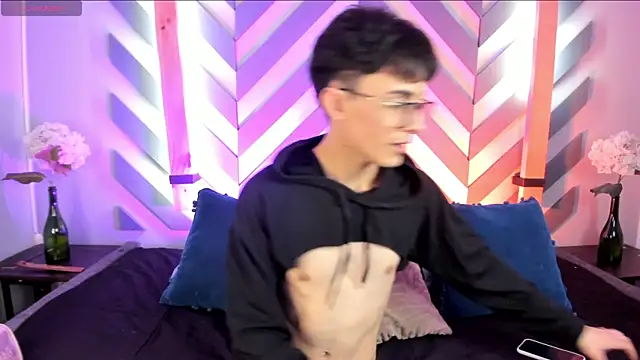 cherryy boy online show from January 20, 12:28 pm