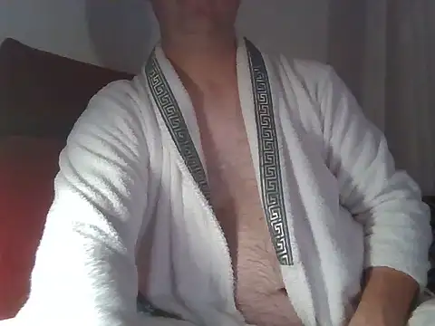 fikoivos online show from June 9, 8:32 pm