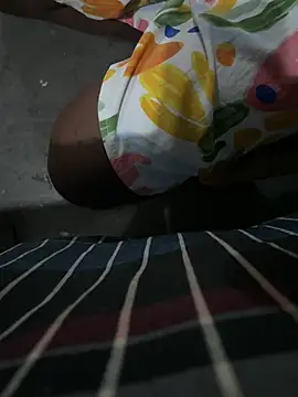 Aash Slave Boy online show from April 28, 12:27 am