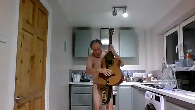 jimmybenido online show from October 18, 6:02 pm