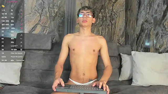 Daviid laidd online show from January 17, 11:39 pm