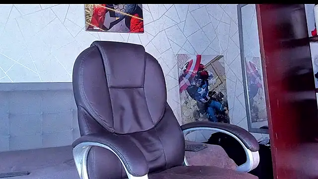 Cristian Walker online show from February 7, 3:18 pm