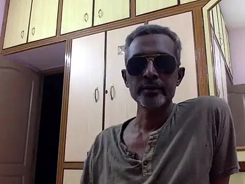 Lookin4Kinky Partner online show from January 9, 3:50 pm