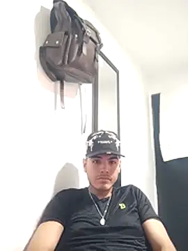 zCedri5CampE online show from April 21, 6:03 pm