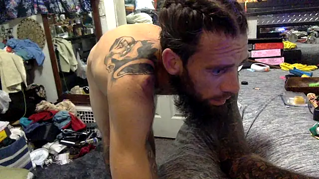 Robriguezxxx online show from October 6, 7:13 am