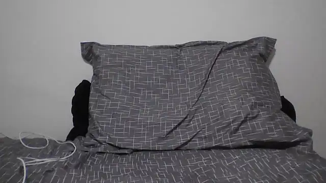 Estebitan vm online show from November 18, 4:49 am