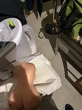 AmorePuro online show from November 18, 12:25 am