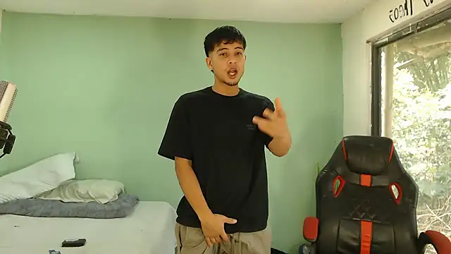 danielitopapuu online show from January 16, 4:43 pm