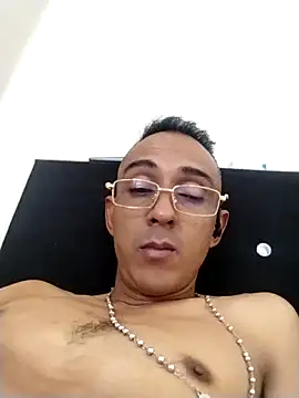 paisa233 online show from July 18, 7:30 pm