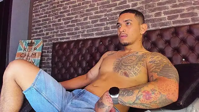 Damian09  online show from December 3, 5:52 pm