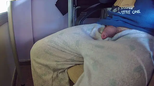 vladimirput4 online show from February 20, 12:04 pm