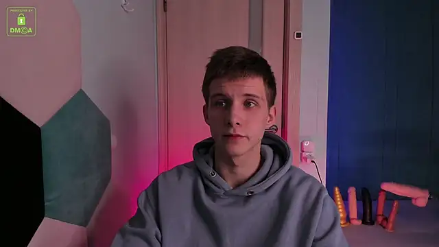 MarkGWalker online show from February 12, 4:33 am