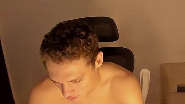 laurent nova online show from February 24, 4:46 am