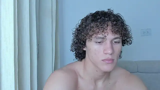 laurent nova online show from February 7, 3:24 am