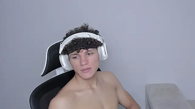 laurent nova online show from September 25, 8:24 am