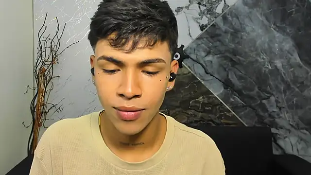 Timmy King  online show from January 29, 9:28 pm