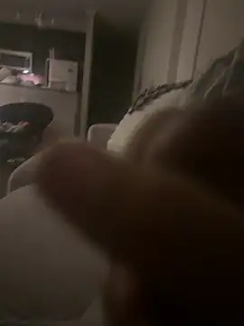 jstevens2800 online show from December 19, 10:45 am