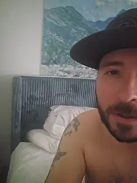 JeepinAround online show from December 22, 10:29 pm