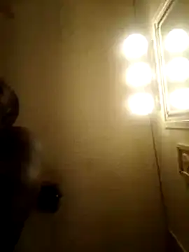 Mrunpredictableyouknow online show from December 3, 6:14 pm