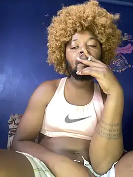 Freaky Vannahs online show from July 9, 7:45 am