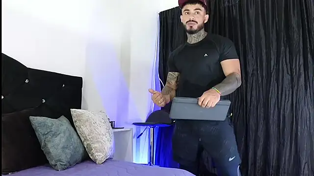 john cartter1 online show from September 28, 11:19 am