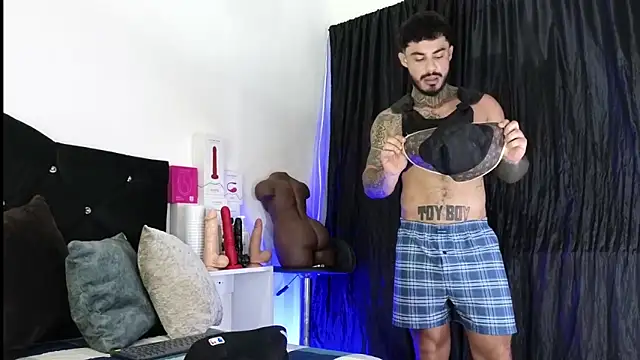 john cartter1 online show from September 20, 11:21 am