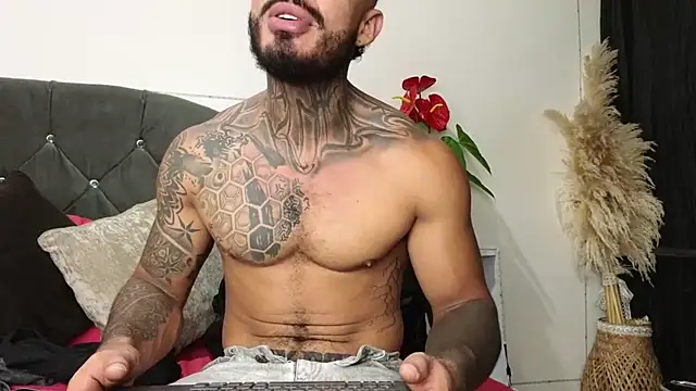 john cartter1 online show from March 18, 12:08 pm