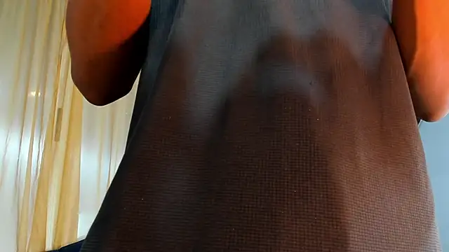 Ethan Fox11 online show from March 8, 2:05 pm