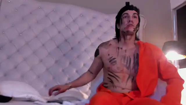 Karimferrer online show from October 31, 8:12 pm