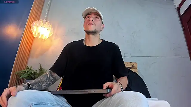 french sexx online show from January 15, 1:23 am