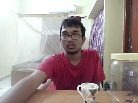 THE NAKED BOY online show from September 21, 5:51 am