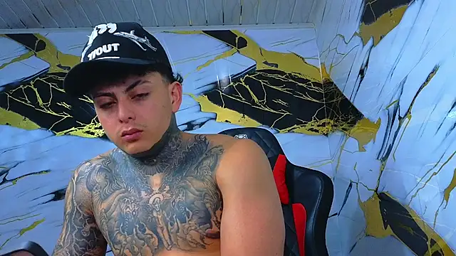 Kevin22 222 online show from March 16, 5:44 am