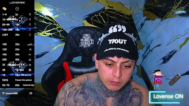 Kevin22 222 online show from March 27, 8:26 am