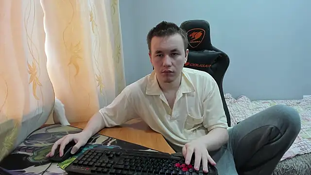 iliaskrislove online show from November 3, 7:12 am