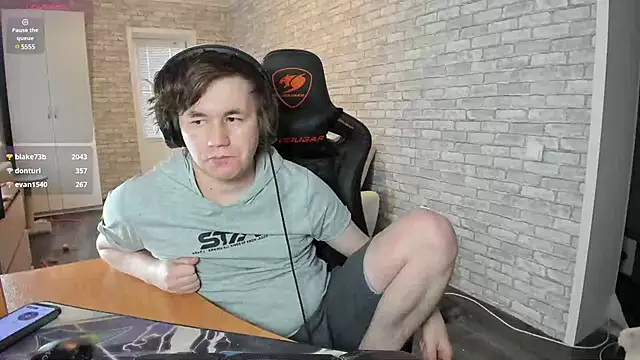 iliaskrislove online show from March 5, 12:22 pm