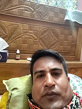 siam607022 online show from October 2, 8:35 pm