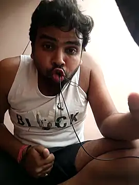 MeFeellove online show from October 3, 9:25 am