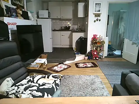 mihaimichael online show from October 31, 2:42 pm