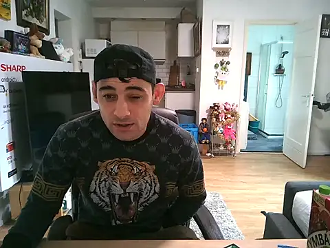 mihaimichael online show from December 1, 12:41 pm